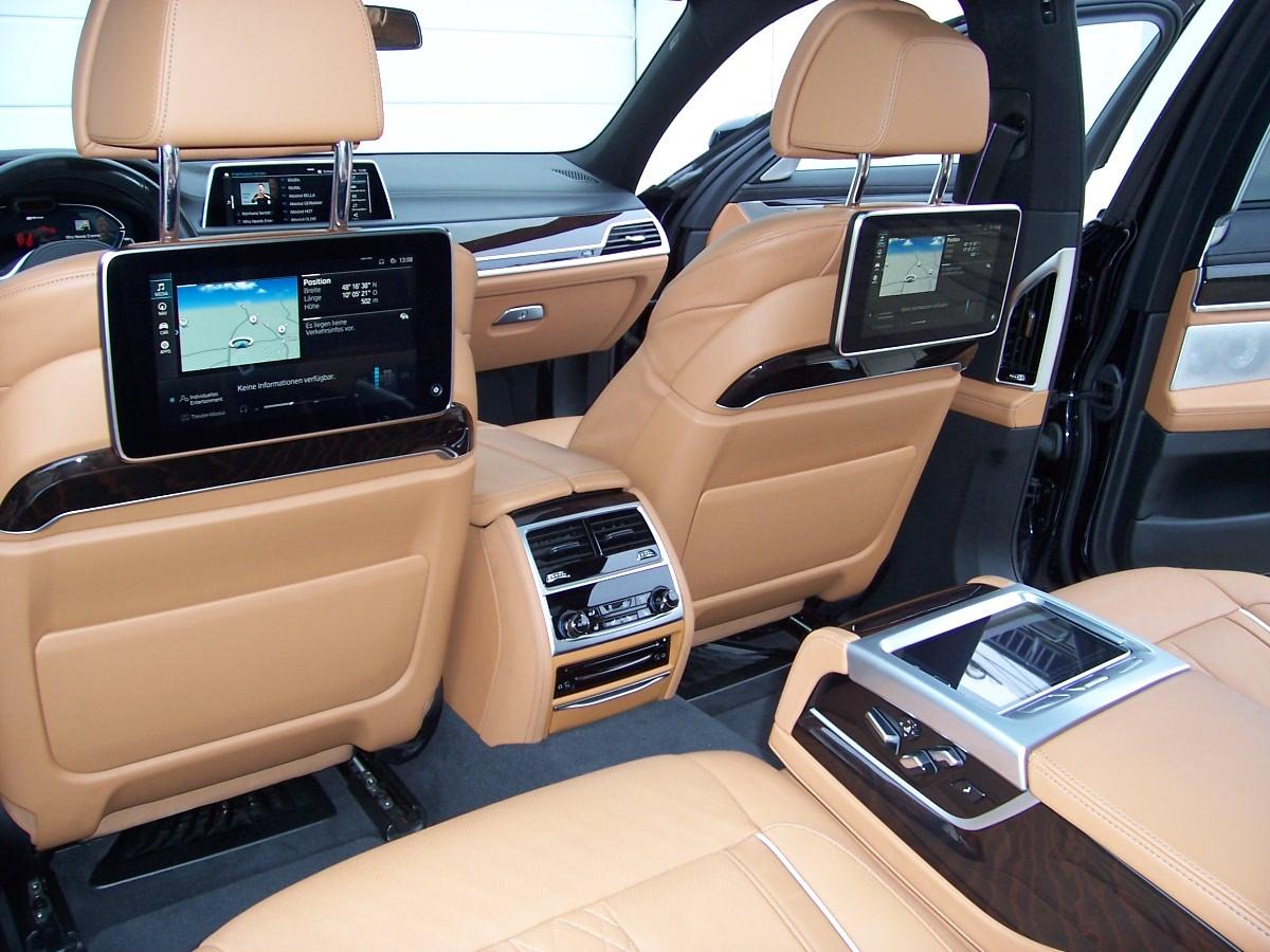BMW 745 Le xDrive M Sportpaket 3xTV/B&W/SkyPano/Laser
