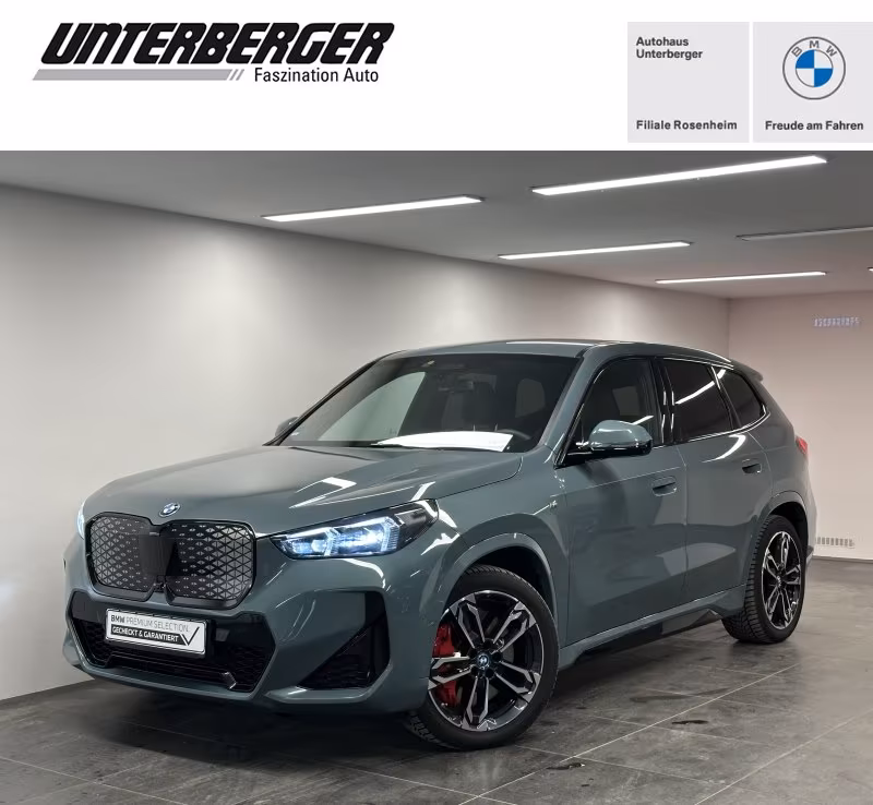 BMW iX1 xDrive30 M Sportpaket Pro Harman/Kardon DAB