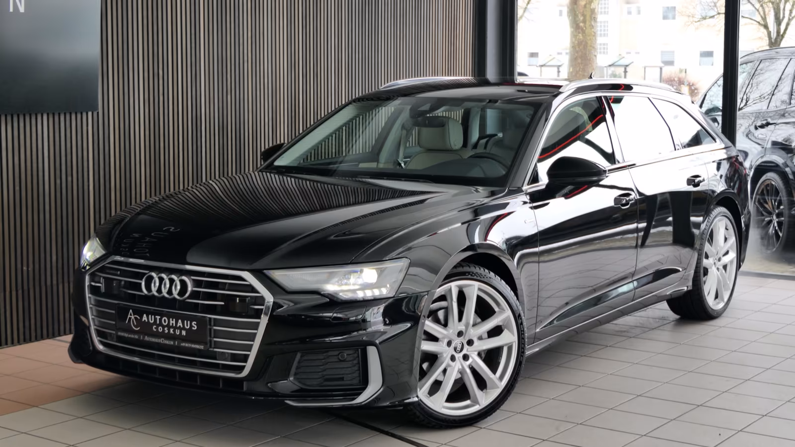 Audi A6 Avant 40 TDI quattro design|Leder|S-Line+|21″