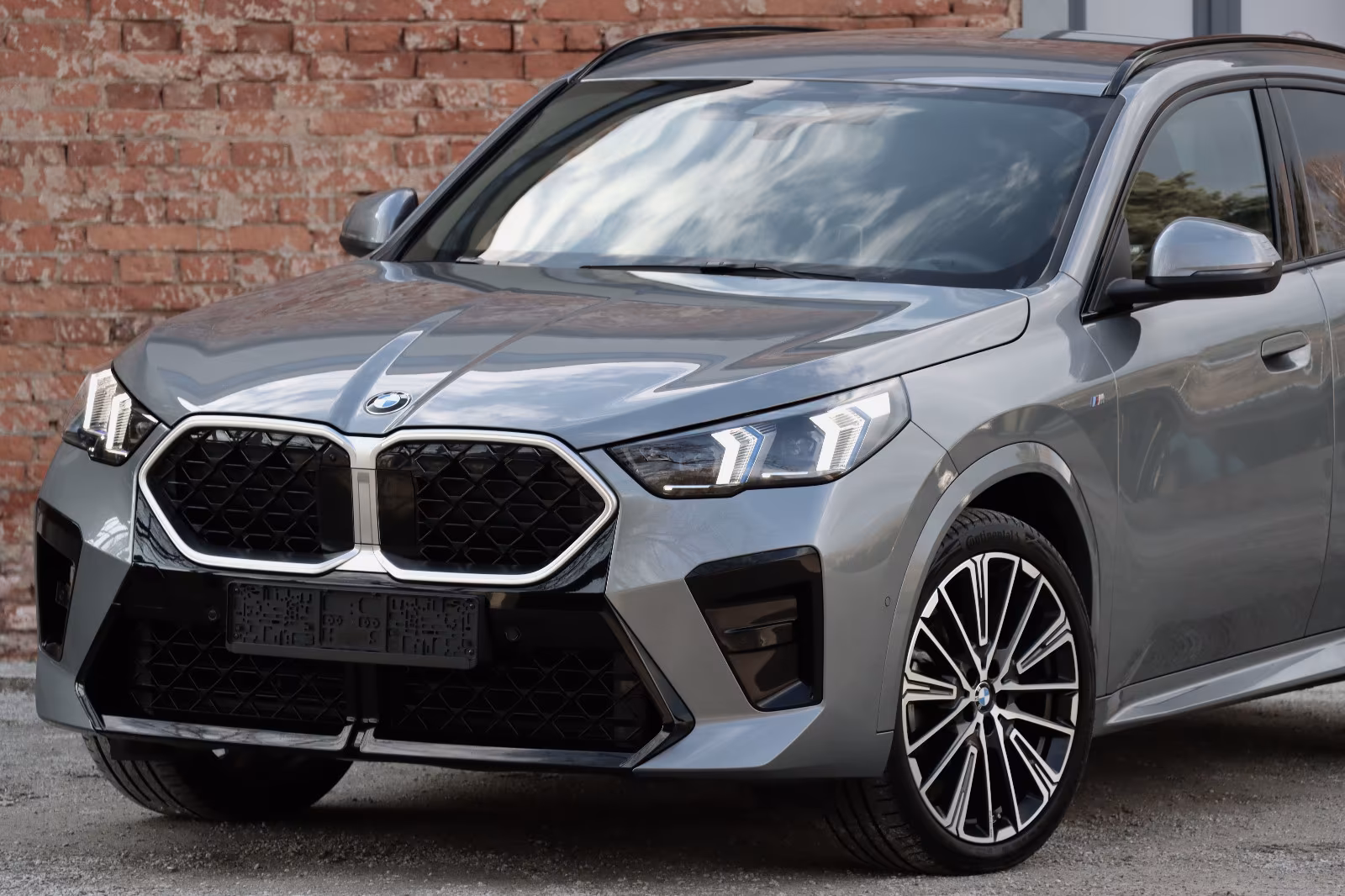 BMW X2 xDrive20d*NP70t€*M-SPORT*M-SITZE*ICONIC*AHK*