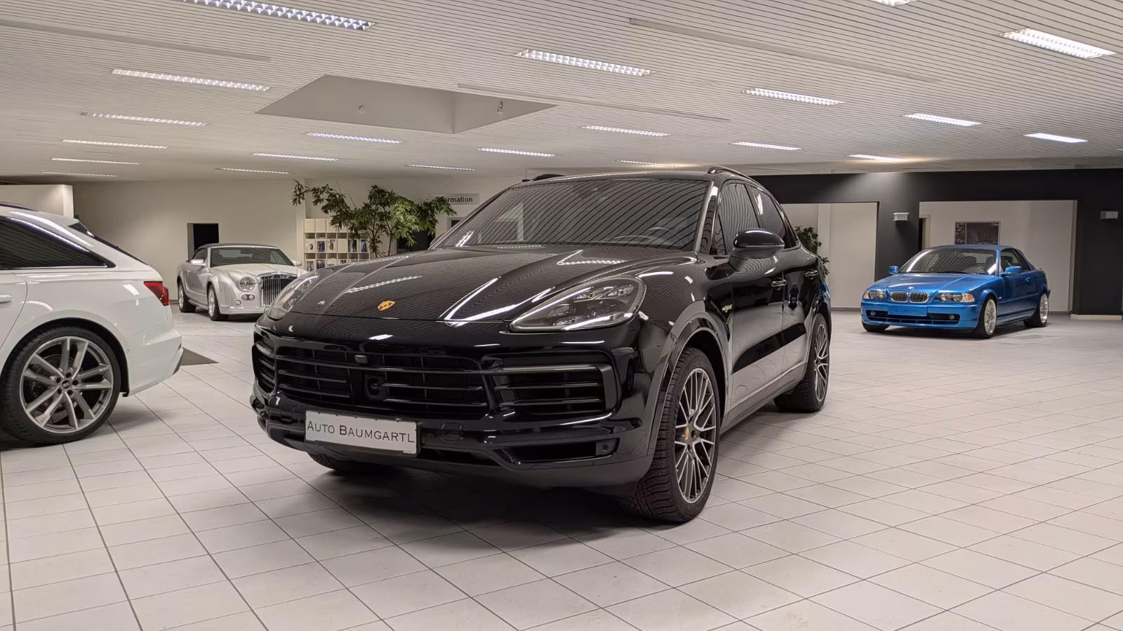 Porsche Cayenne E-Hybrid HED-UP/LED/Panorama/360°Kamera