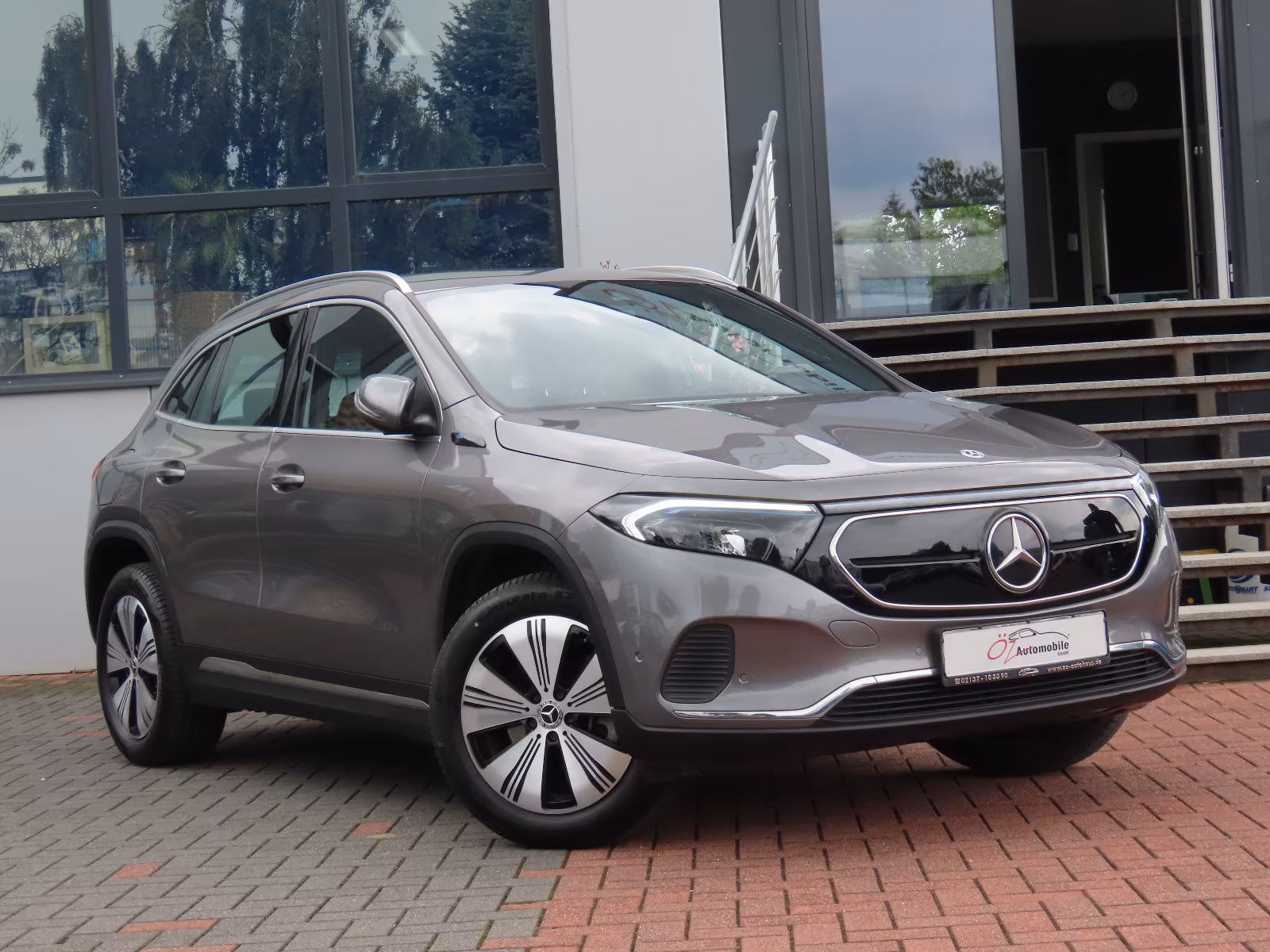 Mercedes-Benz EQA 250 Leder Ambiente Navigation