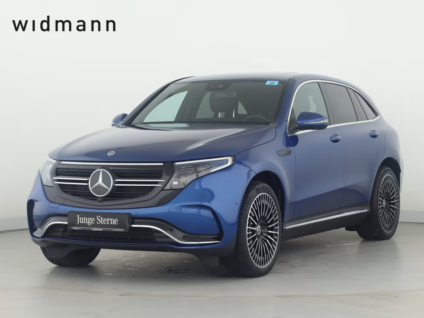 Mercedes-Benz EQC 400 4M AMG*Multibeam*AHK*Schiebedach*360*21′