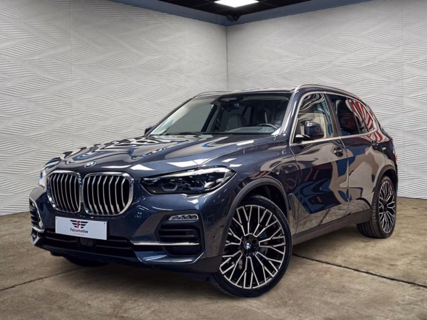 BMW X5 xDrive45e*PHEV*LUCHTV.*360 CAM*WIFI*
