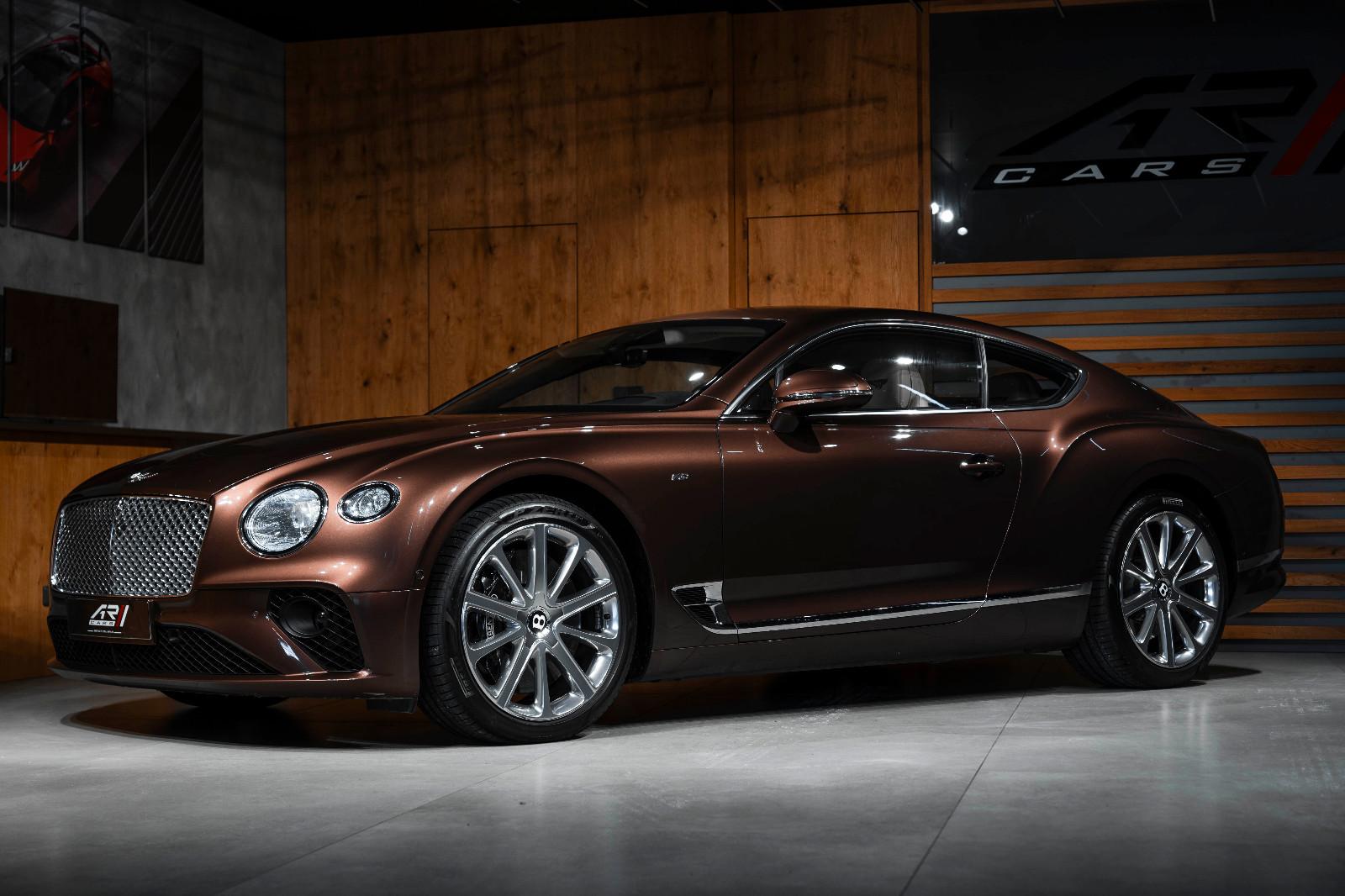 Bentley Continental GT *Touring*City*Night view