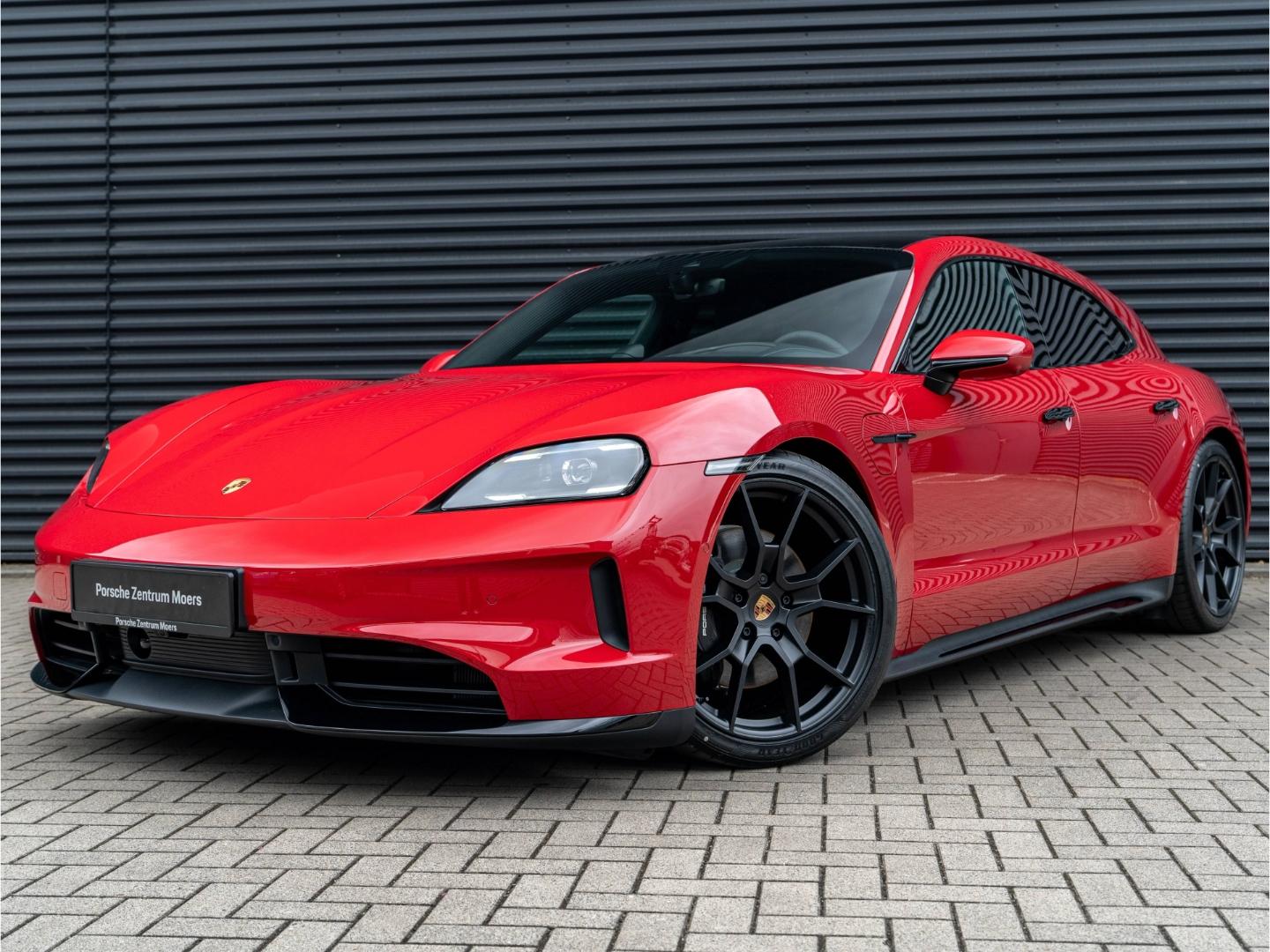 Porsche Taycan Sport Turismo 21”, BOSE uvm.