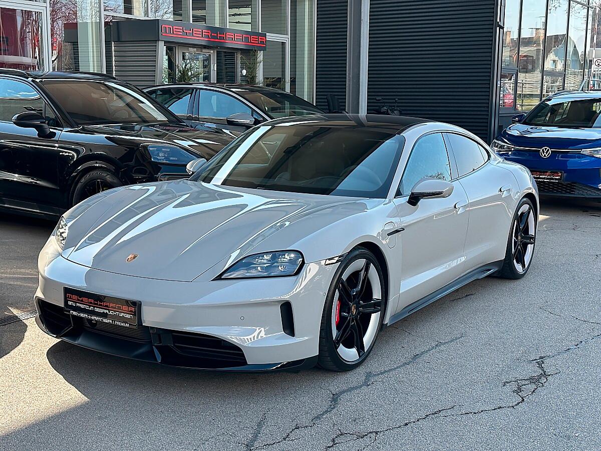 Porsche Taycan GTS FACELIFT / Active Ride / Sportsitz…