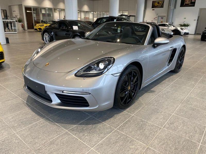 Porsche Boxster 718 Boxster 2.0 300 cv PDK – IVA Esposta