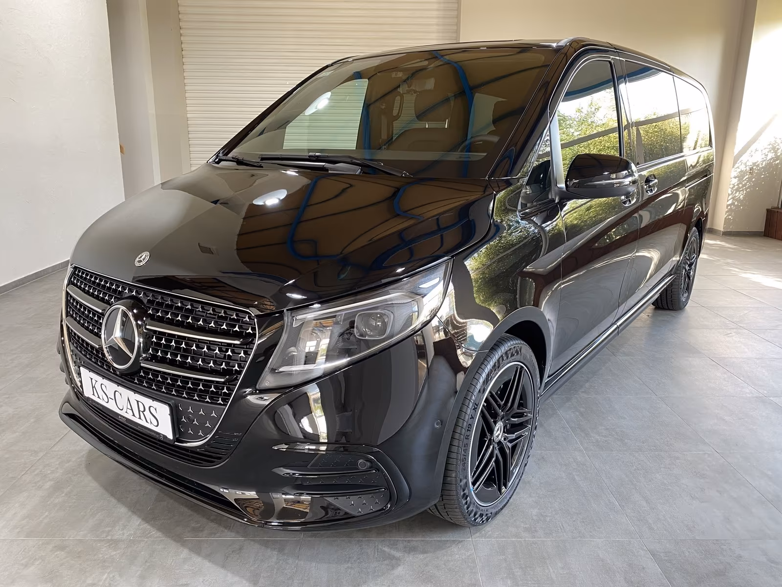 Mercedes-Benz V 300 d 4M XXL Exclusive AMG Facelift Luxussitze