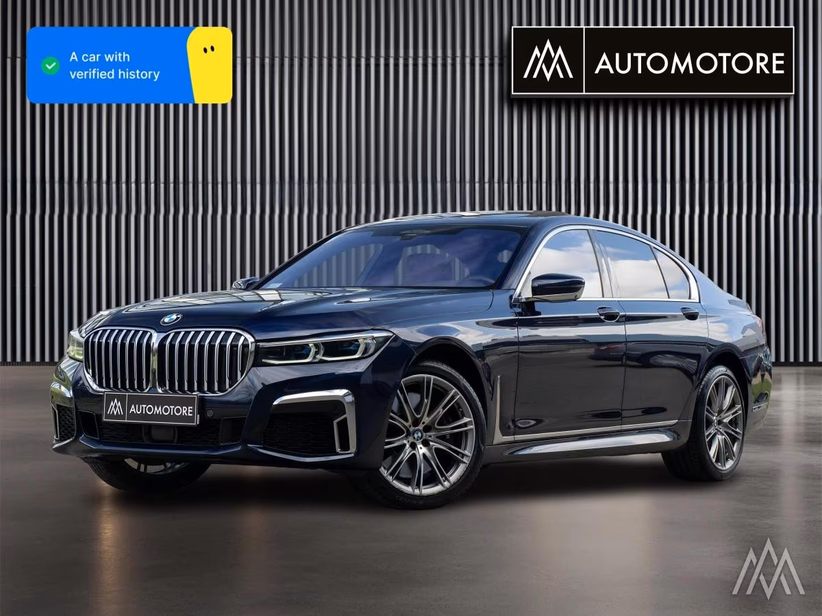 BMW 750 i xDrive 4.4 V8 530PS