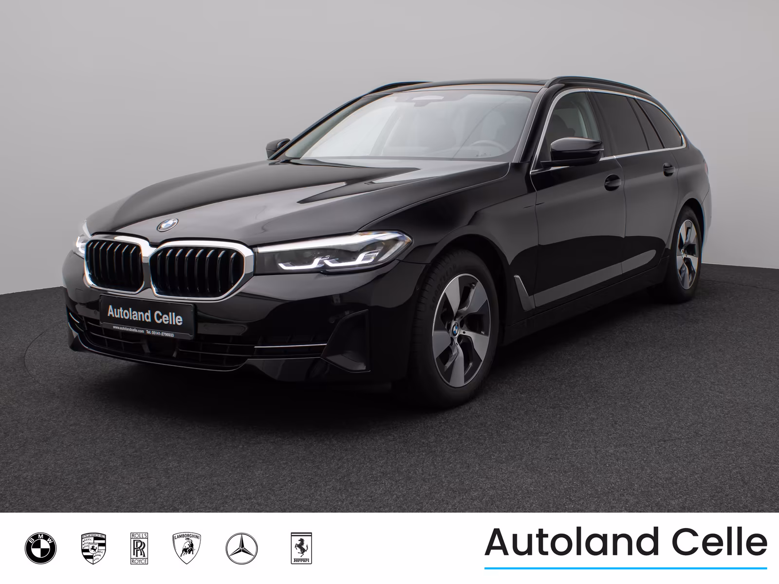 BMW 520 d xD Panorama Kamera HUD DAB H/K AHK Leder