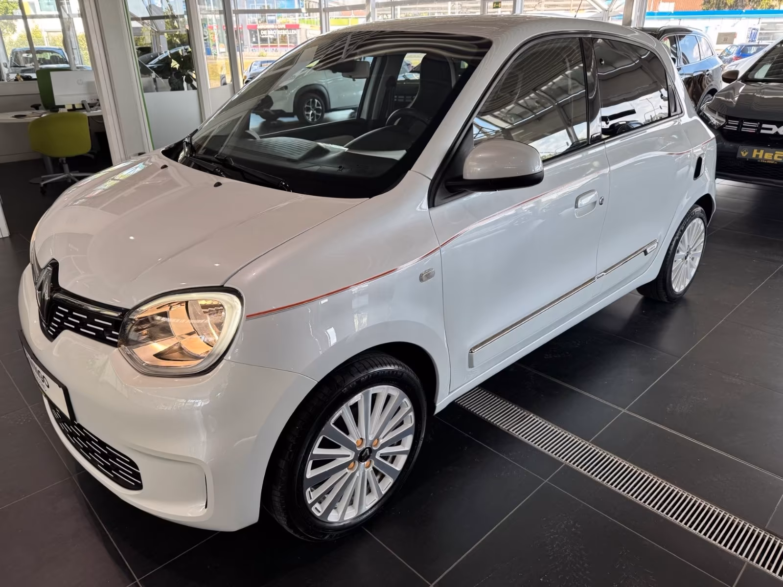 Renault Twingo Vibes Electric   * Top Ausstattung