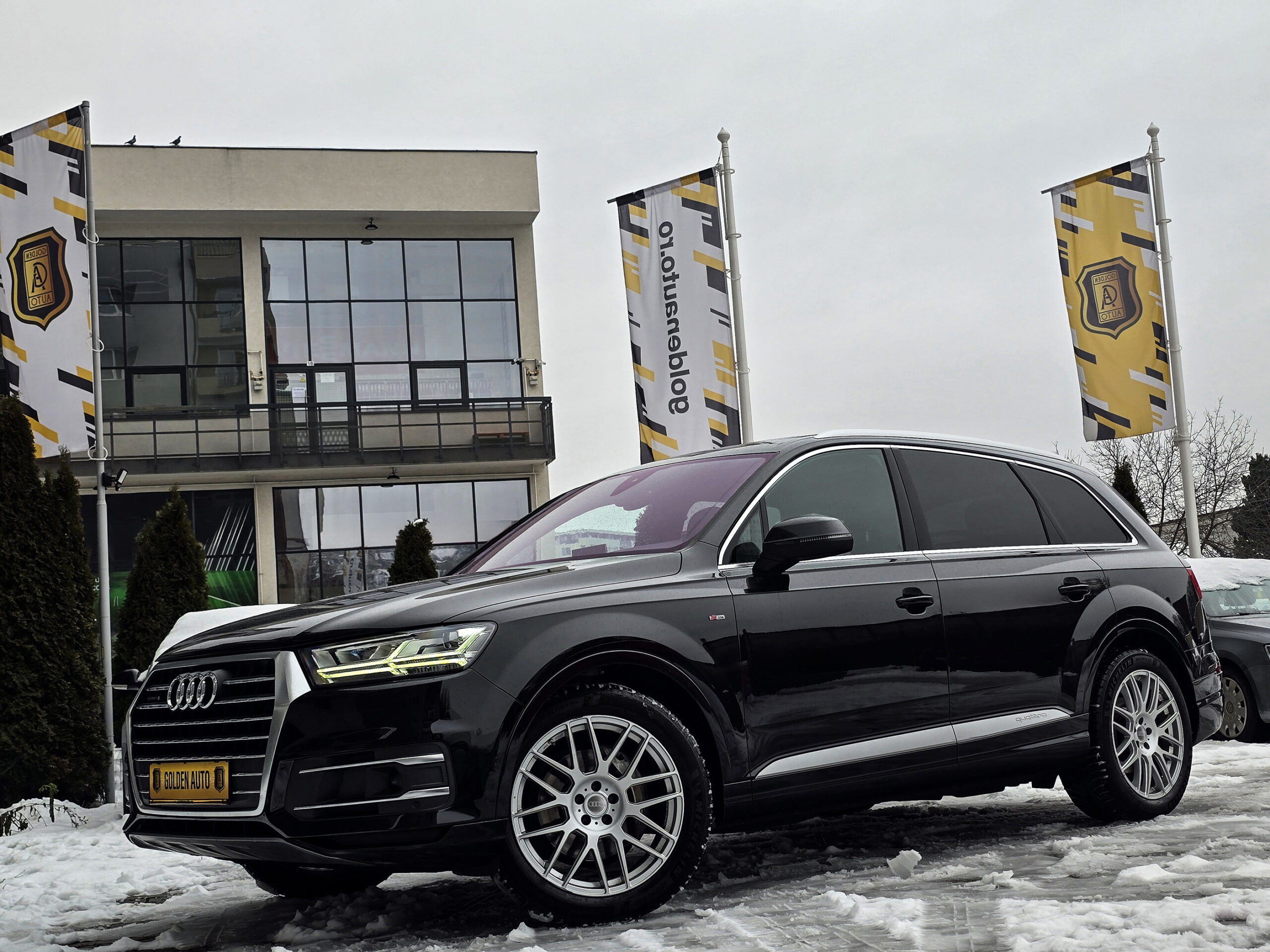 AUDI Q7 3.0 TDI V6 S Line Sport Quattro